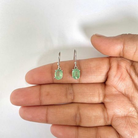 Kyanite (Green) Earring