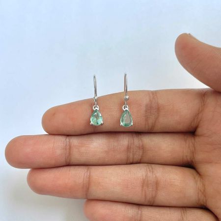 Kyanite (Green) Earring