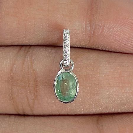 Kyanite (Green) Pendant