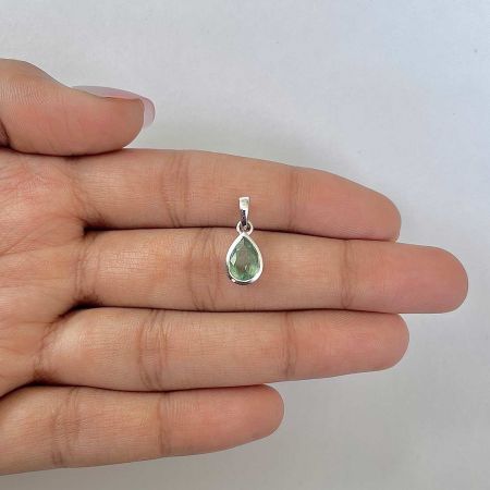 Kyanite (Green) Pendant