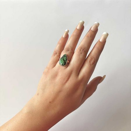Uvarovite Ring