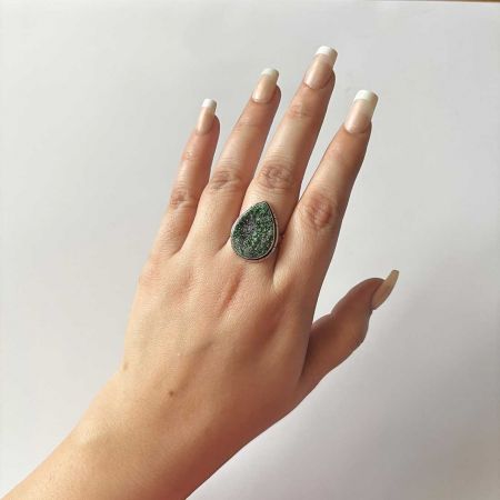 Uvarovite Ring