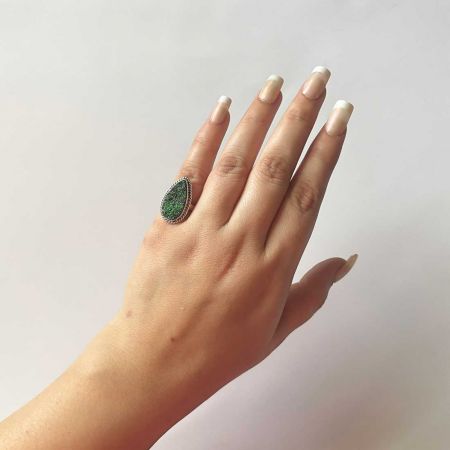 Uvarovite Ring