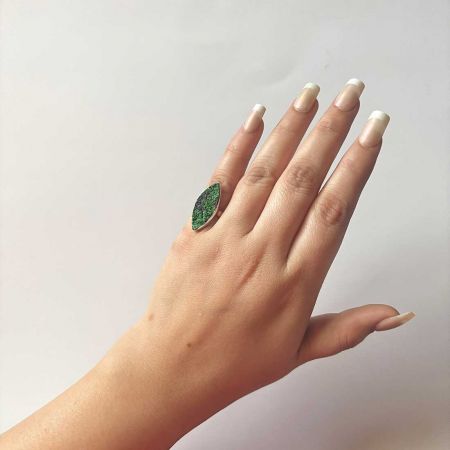 Uvarovite Ring