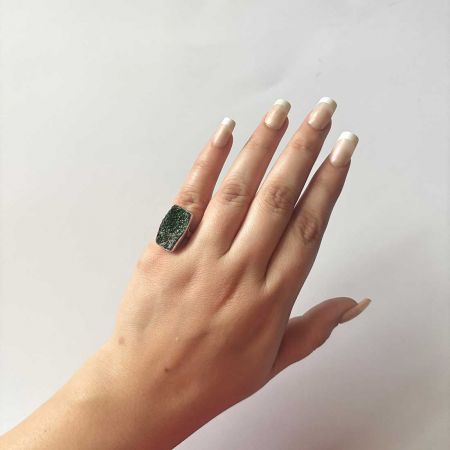 Uvarovite Ring