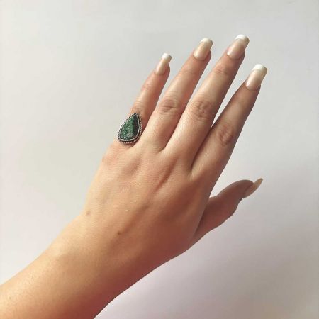 Uvarovite Ring