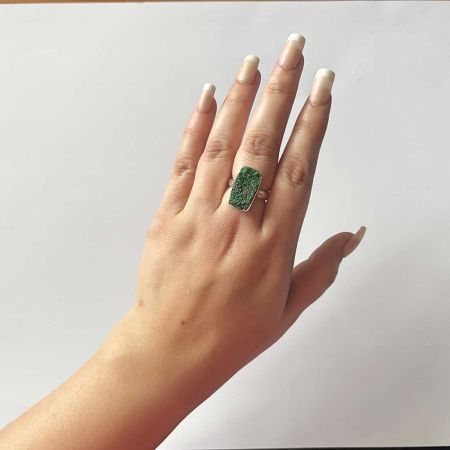 Uvarovite Ring