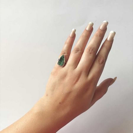 Uvarovite Ring