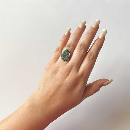 Uvarovite Ring