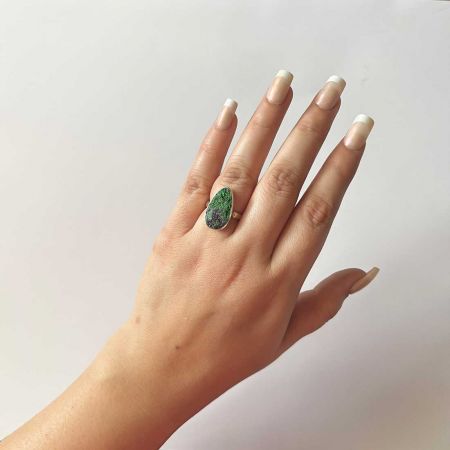 Uvarovite Ring