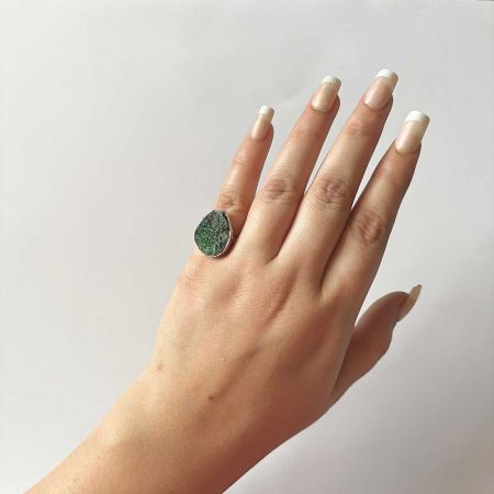 Uvarovite Ring