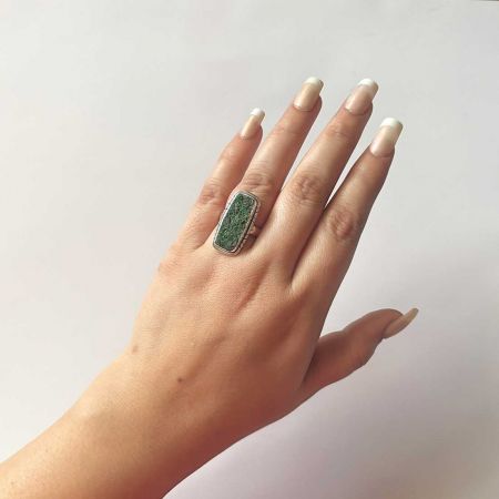 Uvarovite Ring