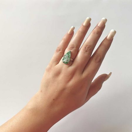 Uvarovite Ring