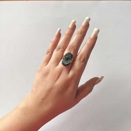 Uvarovite Ring