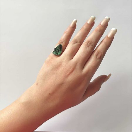 Uvarovite Ring