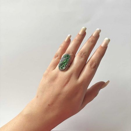 Uvarovite Ring
