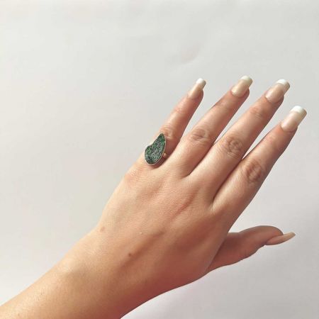 Uvarovite Ring