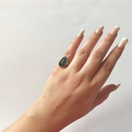 Uvarovite Ring
