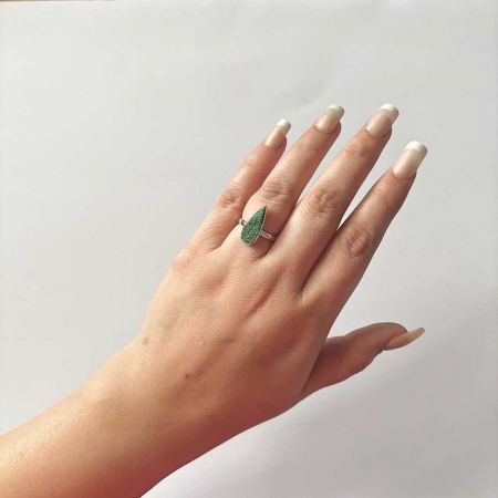 Uvarovite Ring