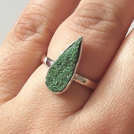 Uvarovite Ring
