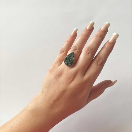 Uvarovite Ring