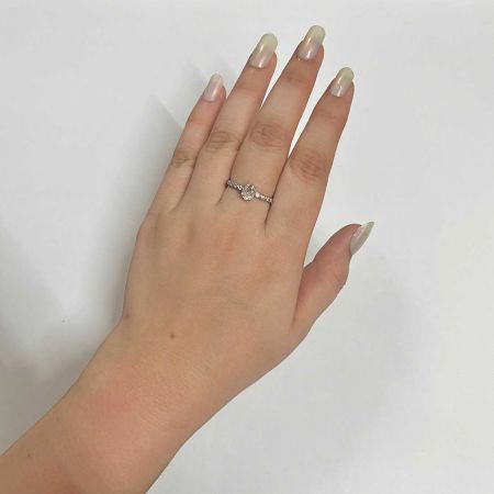 White Topaz Ring