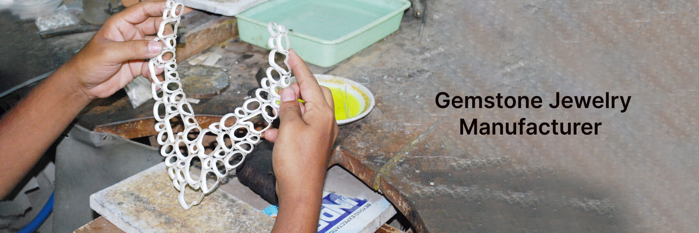 Tips For Choosing a Reliable Gemstone Jewelry Manufacturing Company in India