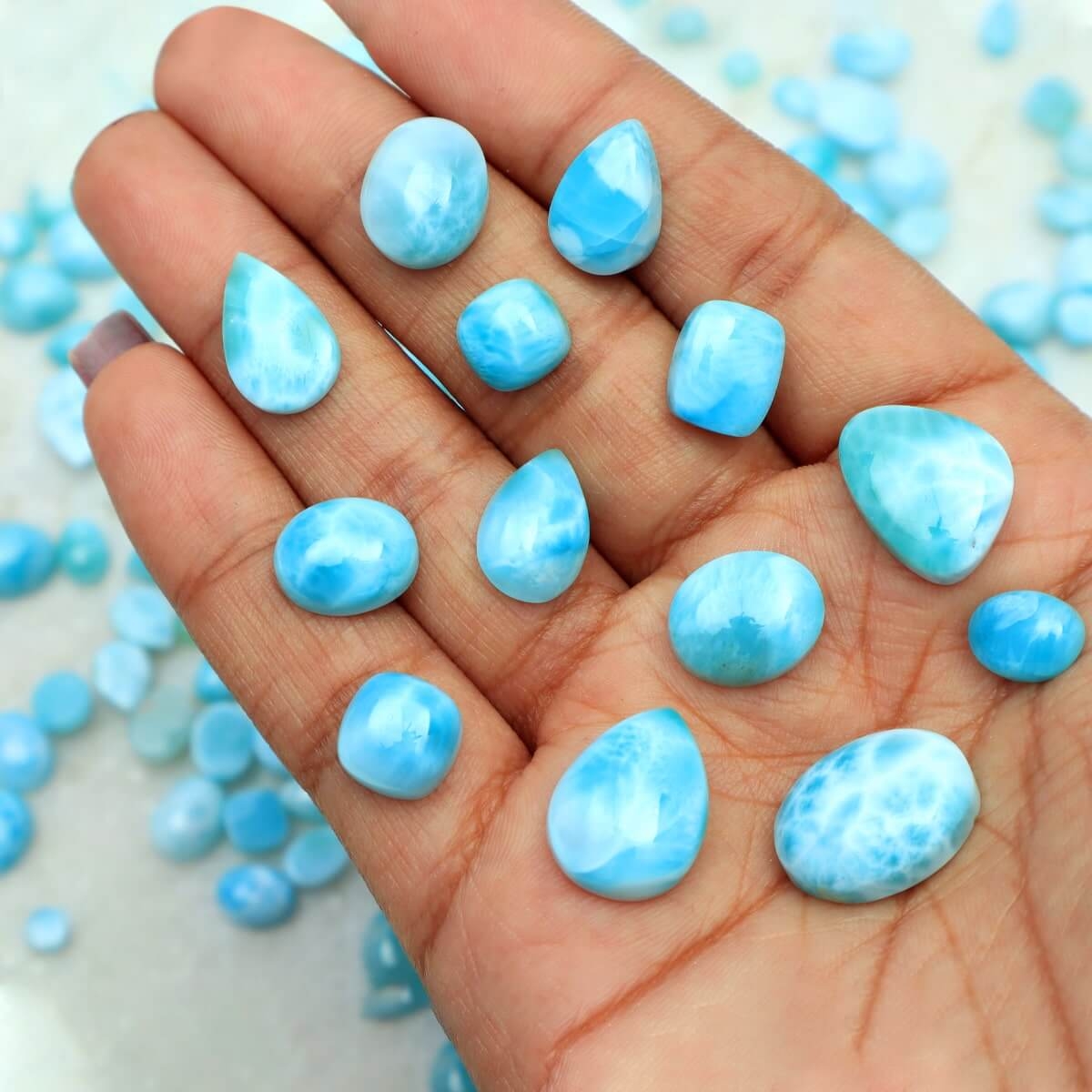 Choosing Larimar Cut