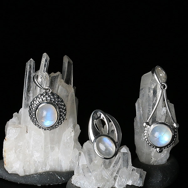 Moonstone pendant