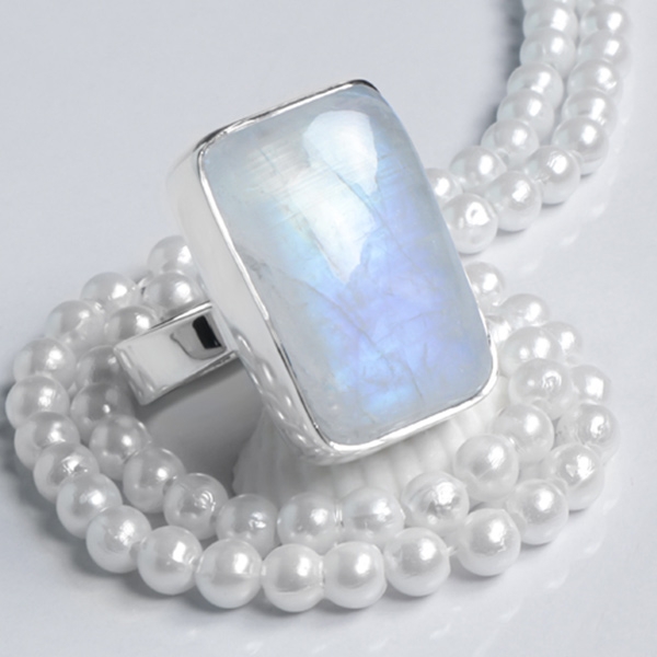 Natural moonstone rings