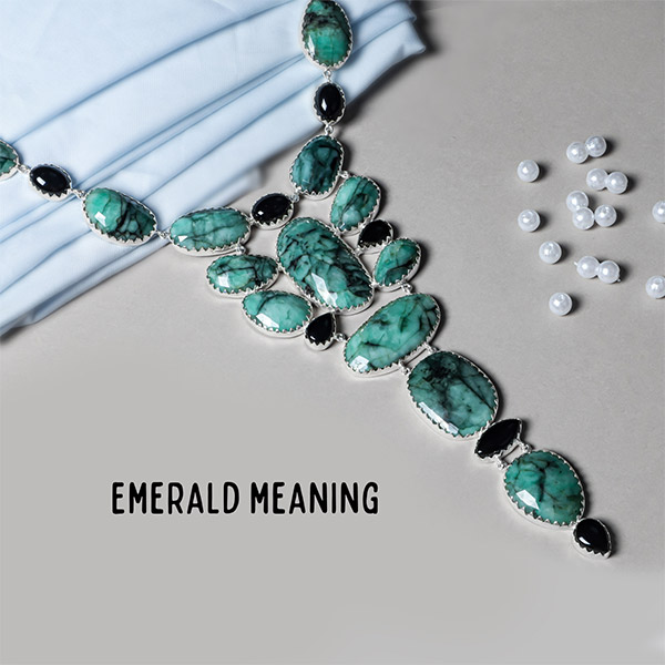 Emerald birthstone meaning sale