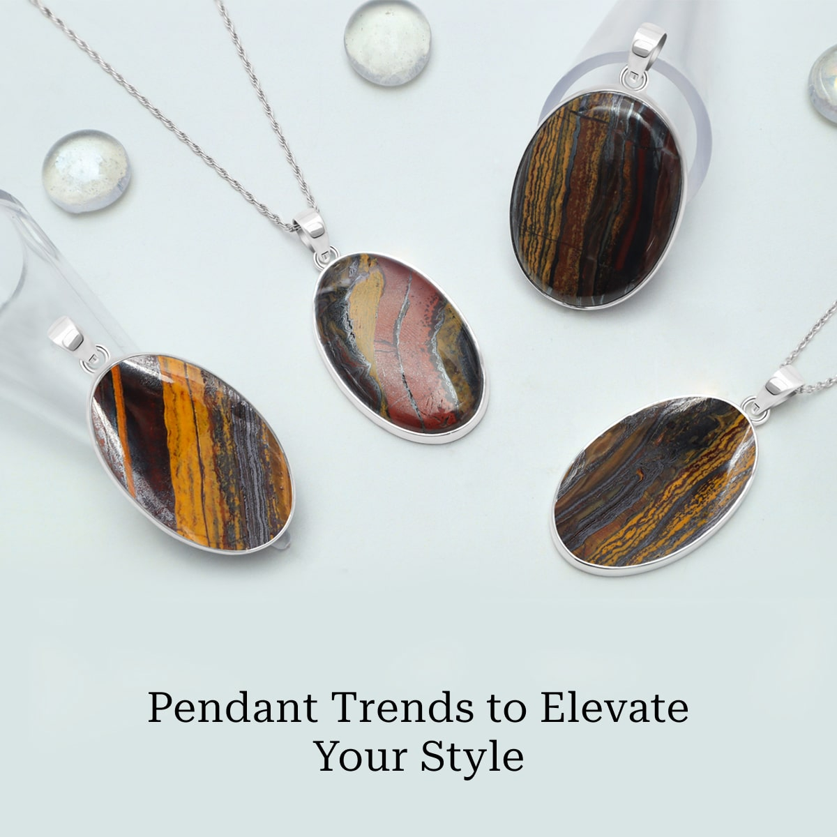 Different Types of Pendants that are in Trend
