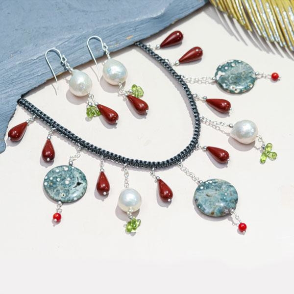 The Crafted Beauty of Beaded Jewelry